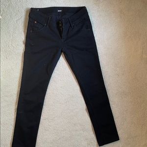 Hudson Colin black skinny Jean in size 26